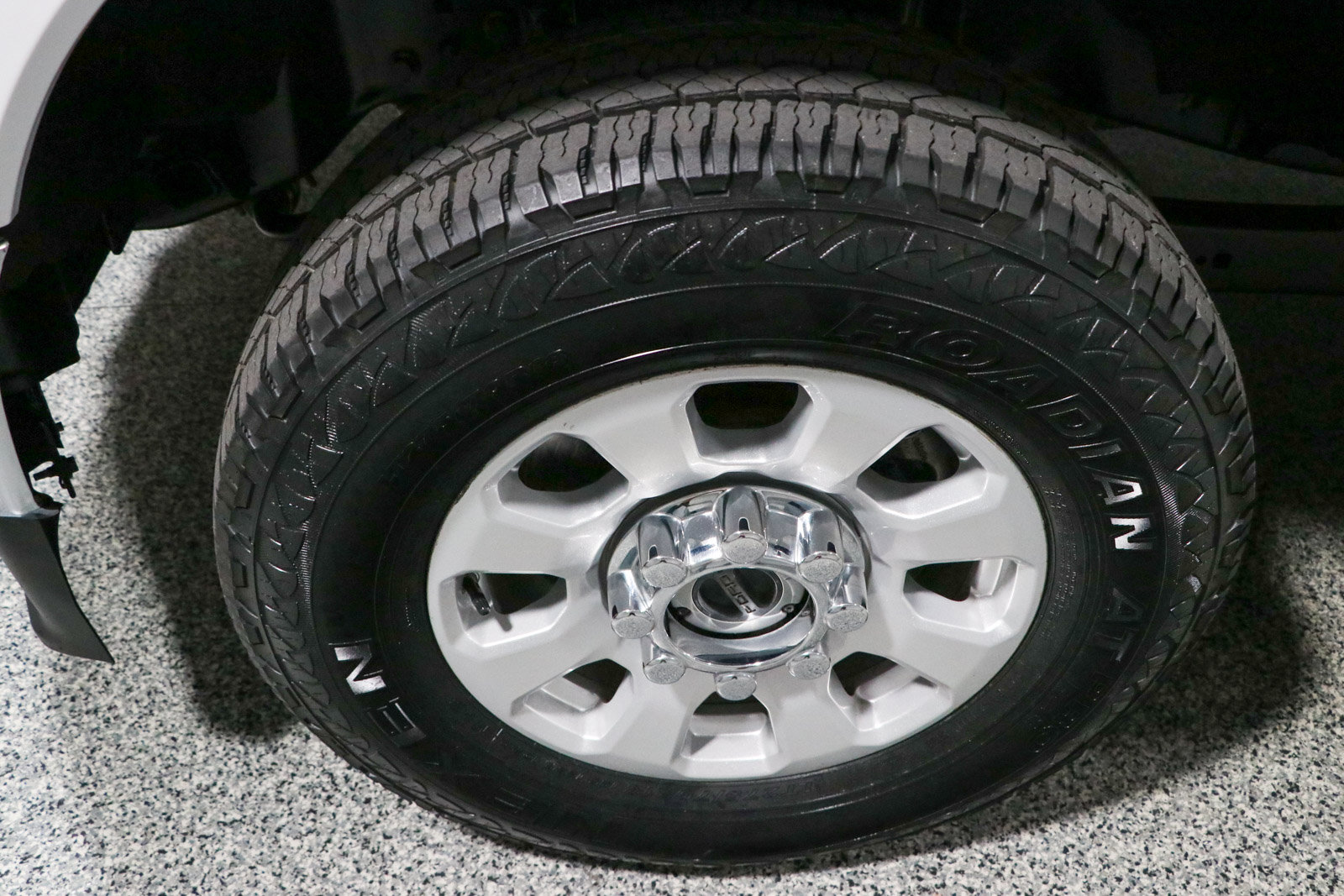 Used 2024 Ford F250 XLT w/ FX4 Off-Road Package AWD/4WD image 11
