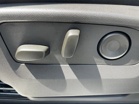 New 2025 Chevrolet Silverado 1500 LT w/ Safety Package image 19