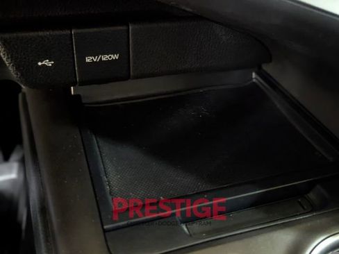 Used 2022 Toyota Camry SE image 20