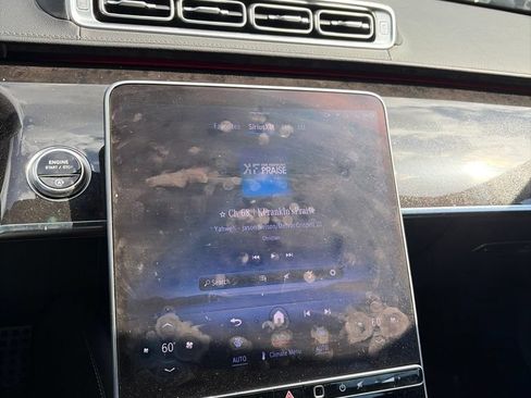 Used 2023 Mercedes-Benz S 500 4MATIC image 2