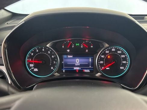 Used 2023 Chevrolet Equinox RS AWD/4WD image 5