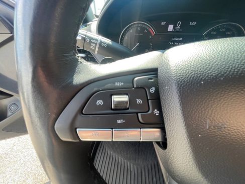 Used 2023 Cadillac CT4 Luxury w/ Sun And Sound Package image 23