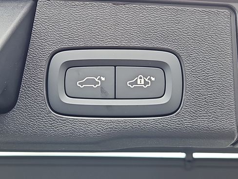 New 2026 Volvo XC60 B5 Plus w/ Protection Package Premier image 14