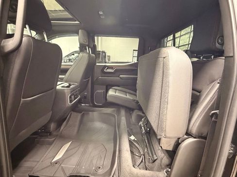 Used 2022 Chevrolet Silverado 1500 High Country w/ Z71 Off-Road Package image 21