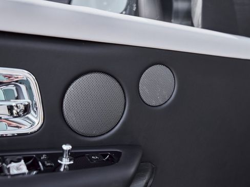 Used 2023 Rolls-Royce Cullinan image 37