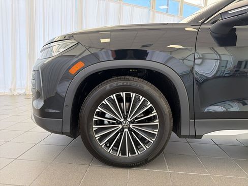 New 2026 Volkswagen Tiguan S FWD image 12