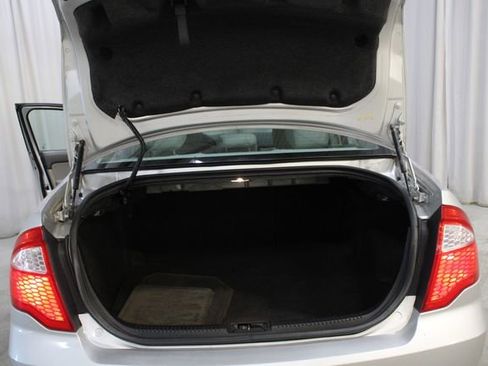 Used 2011 Ford Fusion SE image 28