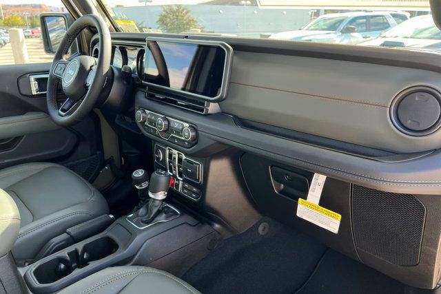 New 2026 Jeep Gladiator Mojave AWD/4WD image 23