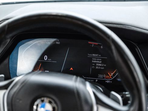 Used 2019 BMW X7 xDrive40i w/ Cold Weather Package image 27