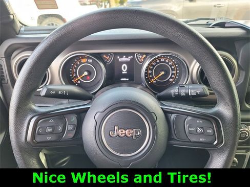 Certified 2018 Jeep Wrangler Unlimited Sport image 26