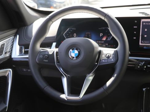 Used 2025 BMW X1 xDrive28i w/ Convenience Package AWD/4WD image 30