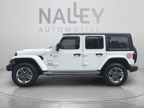 Used 2019 Jeep Wrangler Unlimited Sahara AWD/4WD image 4