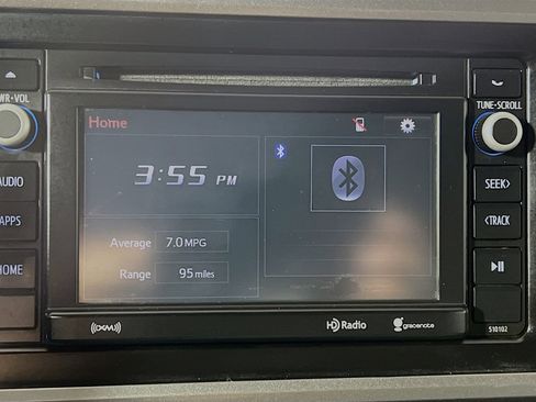 Used 2017 Toyota Tacoma SR5 AWD/4WD image 26