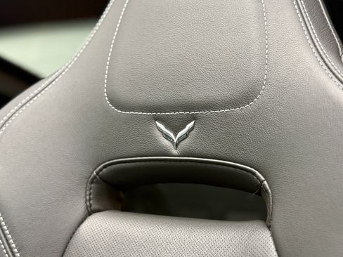 Used 2018 Chevrolet Corvette Grand Sport image 17