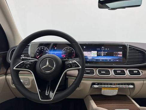 New 2026 Mercedes-Benz GLE 350 4MATIC image 3