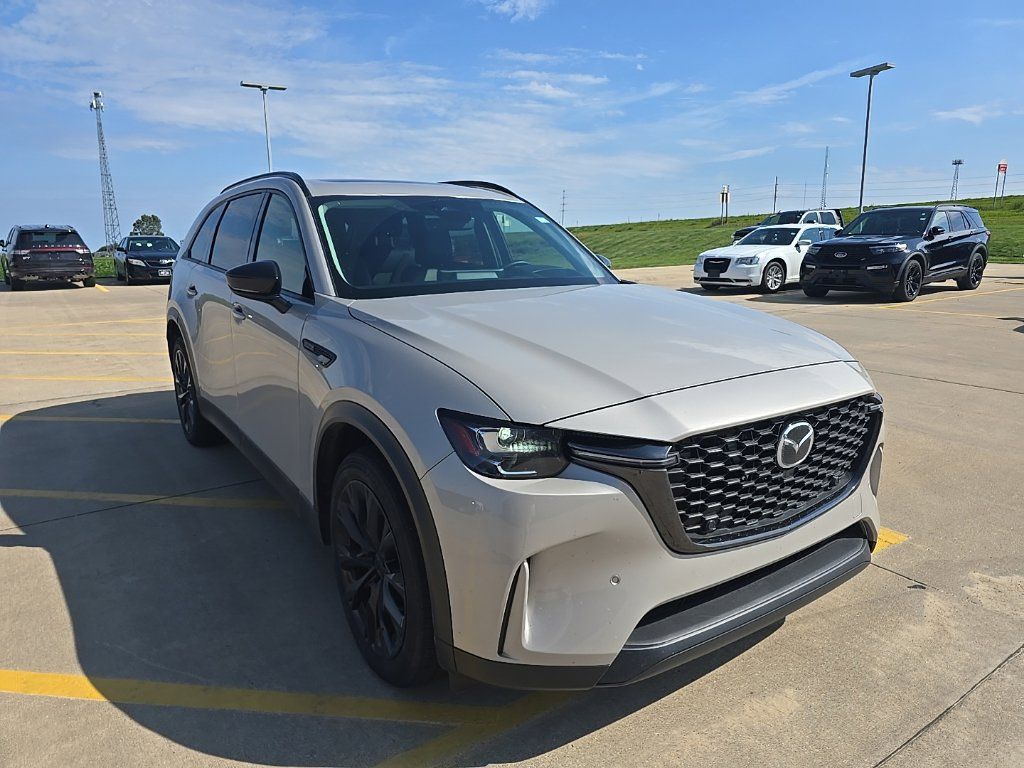 Used 2026 MAZDA CX-90 3.3 Turbo w/ Premium Sport Pkg AWD/4WD image 3