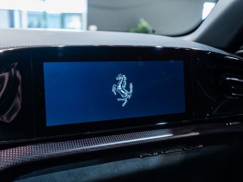 Certified 2025 Ferrari Purosangue AWD/4WD image 42