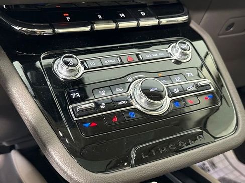 Used 2020 Lincoln Corsair Reserve w/ Equipment Group 201A FWD image 22