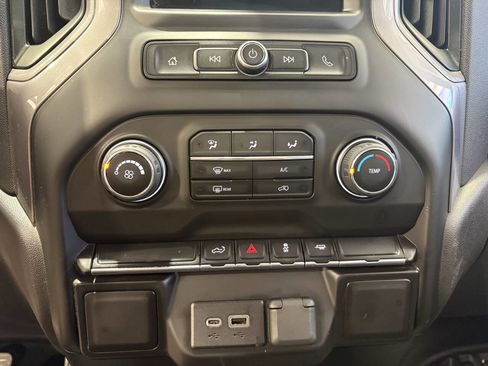 Used 2021 Chevrolet Silverado 1500 W/T w/ WT Convenience Package image 21