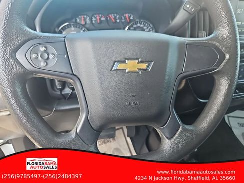 Used 2017 Chevrolet Silverado 1500 Custom w/ Custom Convenience Package AWD/4WD image 15