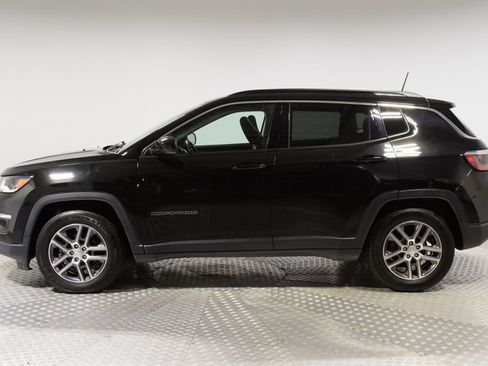 Used 2020 Jeep Compass Latitude FWD image 4