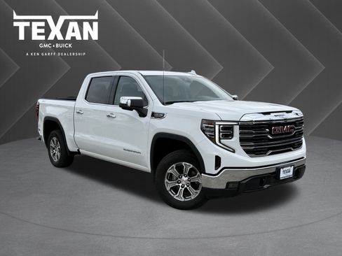 Used 2024 GMC Sierra 1500 SLT image 1