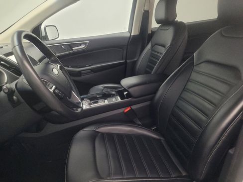 Used 2019 Ford Edge SEL w/ Equipment Group 201A FWD image 17