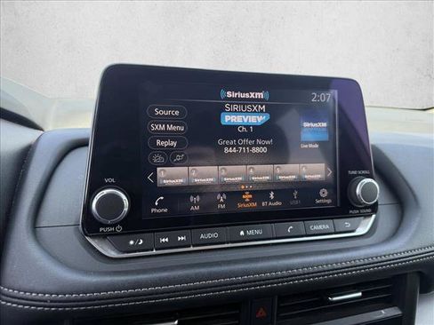 Used 2024 Nissan Rogue SV FWD image 19