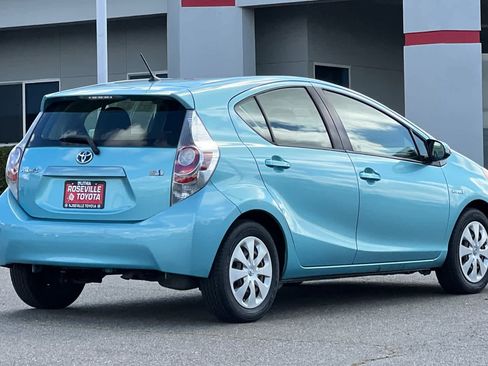 Used 2012 Toyota Prius C Two FWD image 2