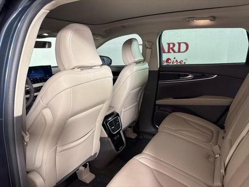 Certified 2023 Lincoln Nautilus Reserve AWD/4WD image 14