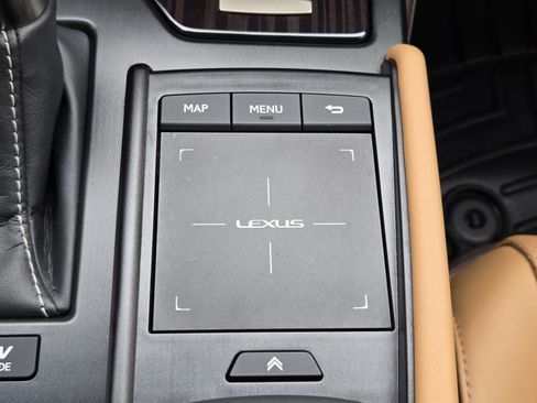 Used 2019 Lexus ES 300h w/ Accessory Package 2 FWD image 19