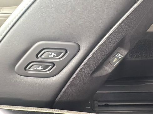 New 2026 Kia Carnival SX FWD image 40