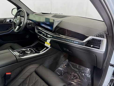 New 2026 BMW X5 xDrive50e w/ M Sport Package AWD/4WD image 31