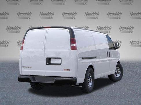 Used 2025 GMC Savana 2500 w/ Driver Convenience Package RWD image 6