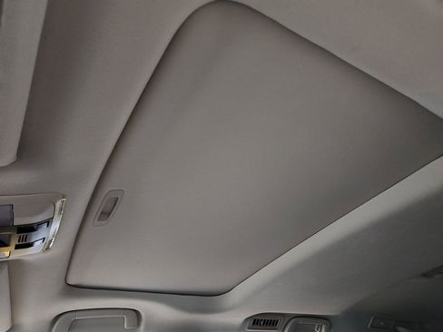 Used 2023 Lexus GX 460 Premium w/ Premium Package image 46