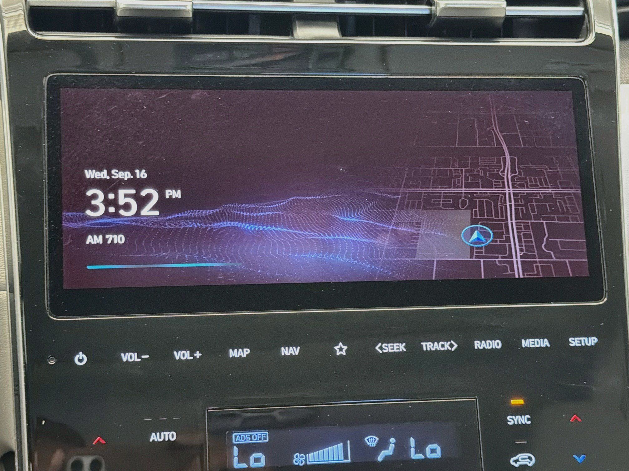 Used 2024 Hyundai Tucson SEL w/ Convenience Package FWD image 9