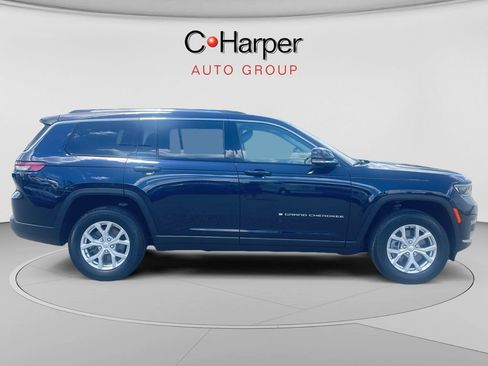 Used 2023 Jeep Grand Cherokee L Limited AWD/4WD image 2