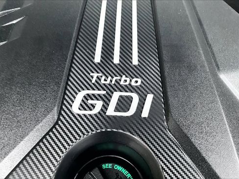 Used 2023 Genesis G70 2.0T image 60