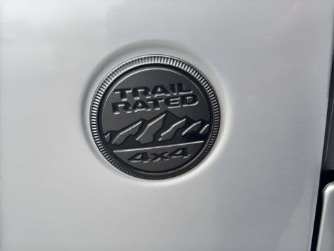 Used 2024 Jeep Wrangler Sport S AWD/4WD image 40
