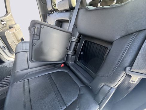 Used 2020 GMC Sierra 1500 Denali w/ Denali Ultimate Package AWD/4WD image 19
