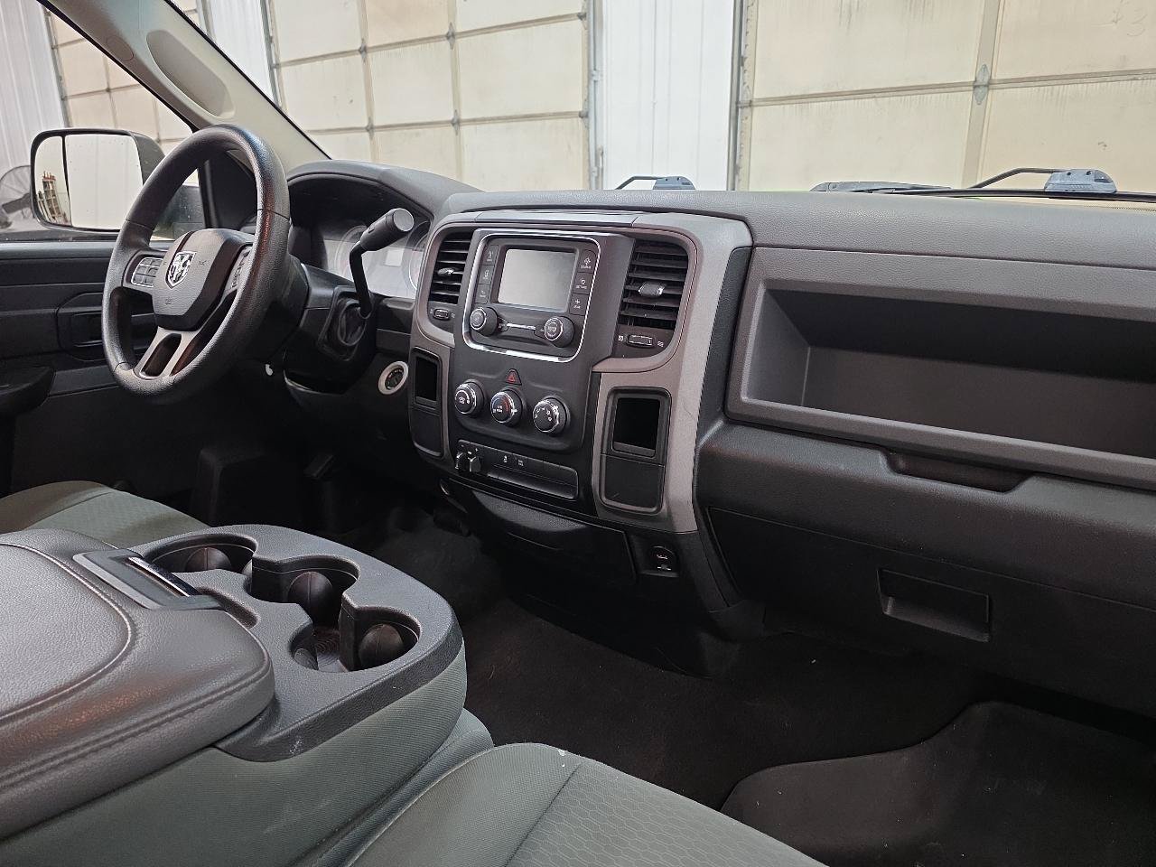 Used 2016 RAM 1500 Tradesman w/ Popular Equipment Group RWD image 31