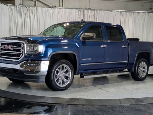 Used 2018 GMC Sierra 1500 SLT w/ SLT Premium Package AWD/4WD image 5