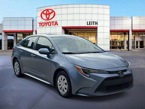 Used 2020 Toyota Corolla L image 3
