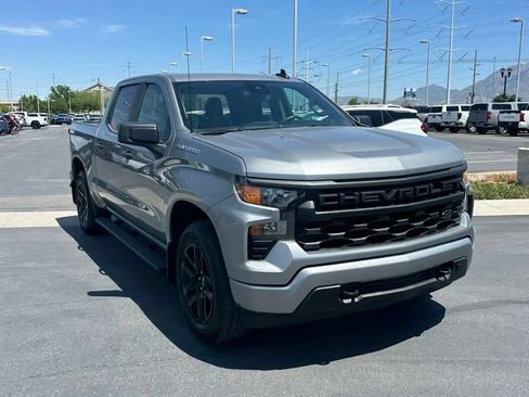Certified 2024 Chevrolet Silverado 1500 Custom AWD/4WD image 10