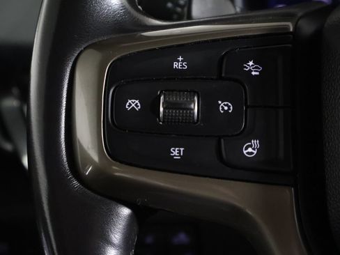 Used 2022 Chevrolet Silverado 1500 High Country w/ High Country Premium Package AWD/4WD image 43