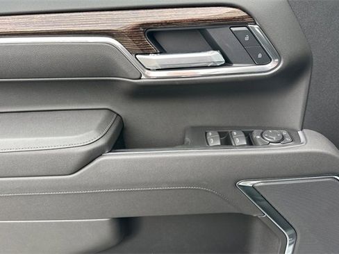 New 2026 GMC Sierra 1500 Elevation image 11