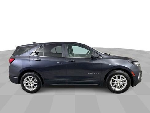 Used 2022 Chevrolet Equinox LT FWD image 9