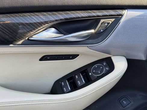 Used 2022 Cadillac CT5 Premium Luxury image 17