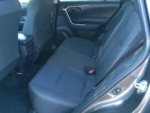 Used 2025 Toyota RAV4 LE AWD/4WD image 25