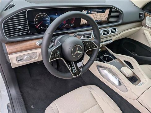 New 2026 Mercedes-Benz GLE 350 4MATIC image 3